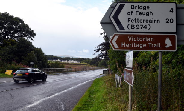 Locator of Durris Bridge at Crathes, Aberdeenshire.