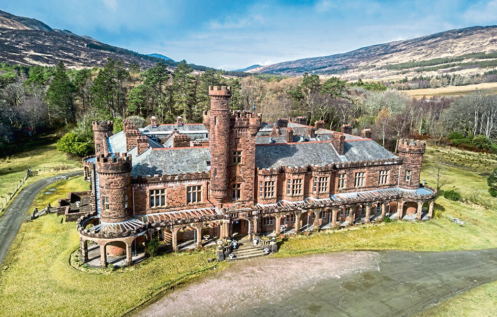 Kinloch Castle on the Isle of Rum
Taken from the Friends of Kinloch Castle Friends Association
With permission from
Catherine Duckworth, Honorary Secretary
Kinloch Castle Friends Association
1 Mitton Road
Whalley
Clitheroe
BB7 9RX
LANCASHIRE

Tel: 01254 823323    Mob: 07946 736344