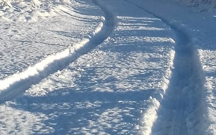 Hazel Law shared a picture of the snowfall on her driveway in Dufftown on social media.