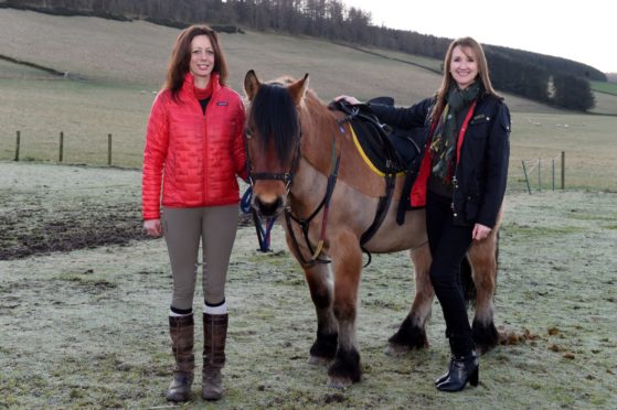 (L-R) Phoebe Carey-Miller and Lesley Young.

Picture by KENNY ELRICK