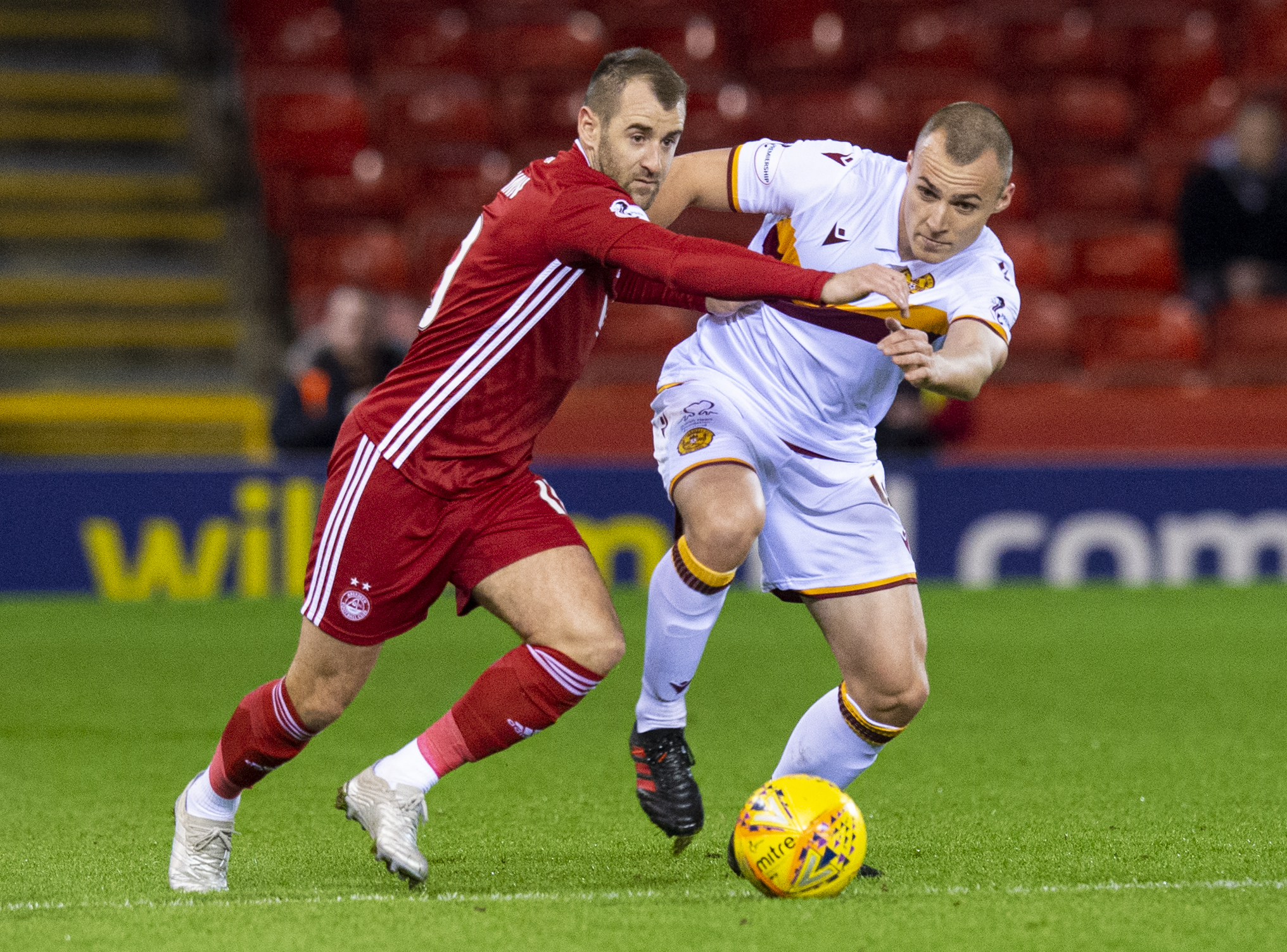 The Dons are in a battle with Motherwell for the Premiership's third spot.