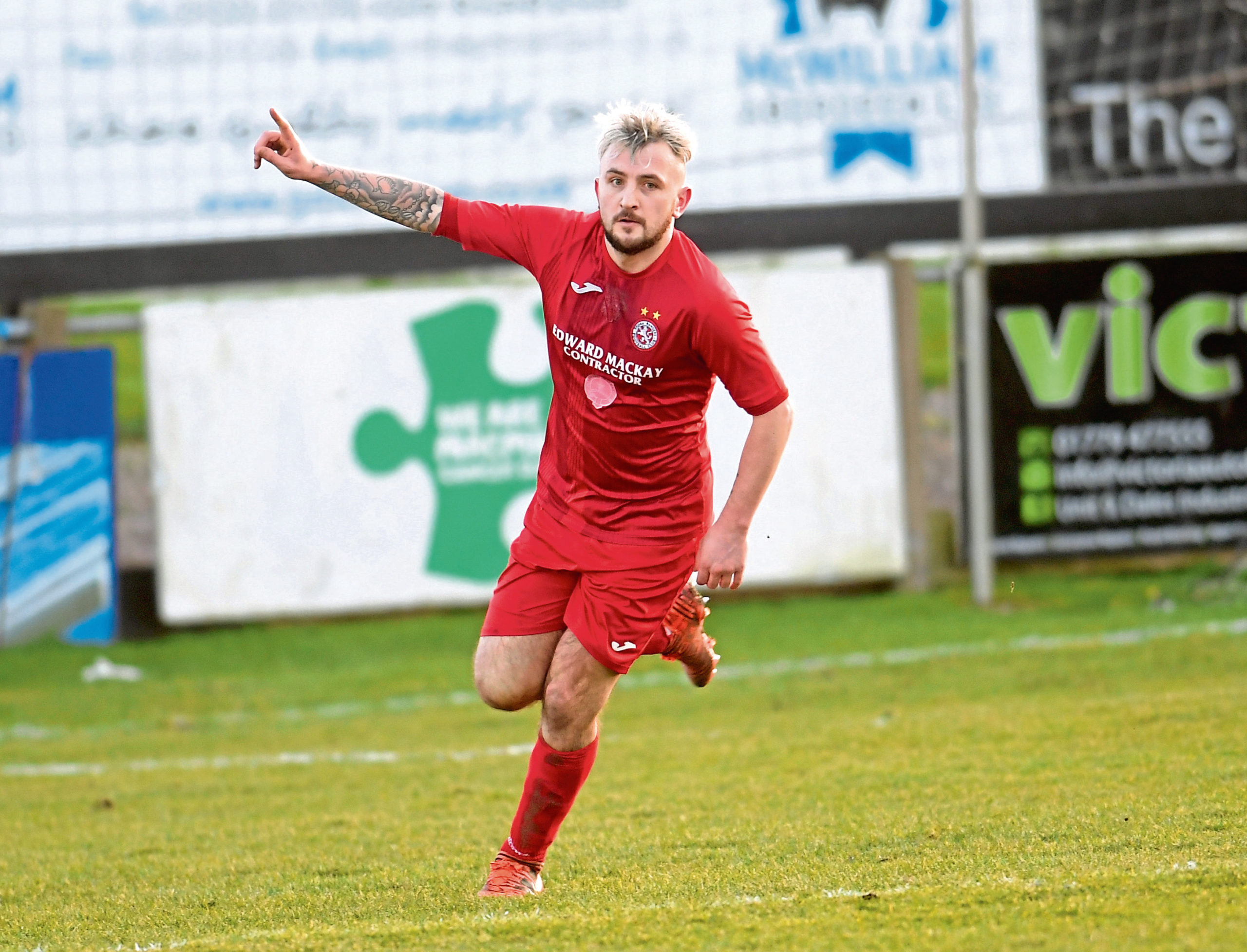 Brora's Paul Brindle scored the winning goal at Bellslea against Fraserburgh.
Picture by Kath Flannery