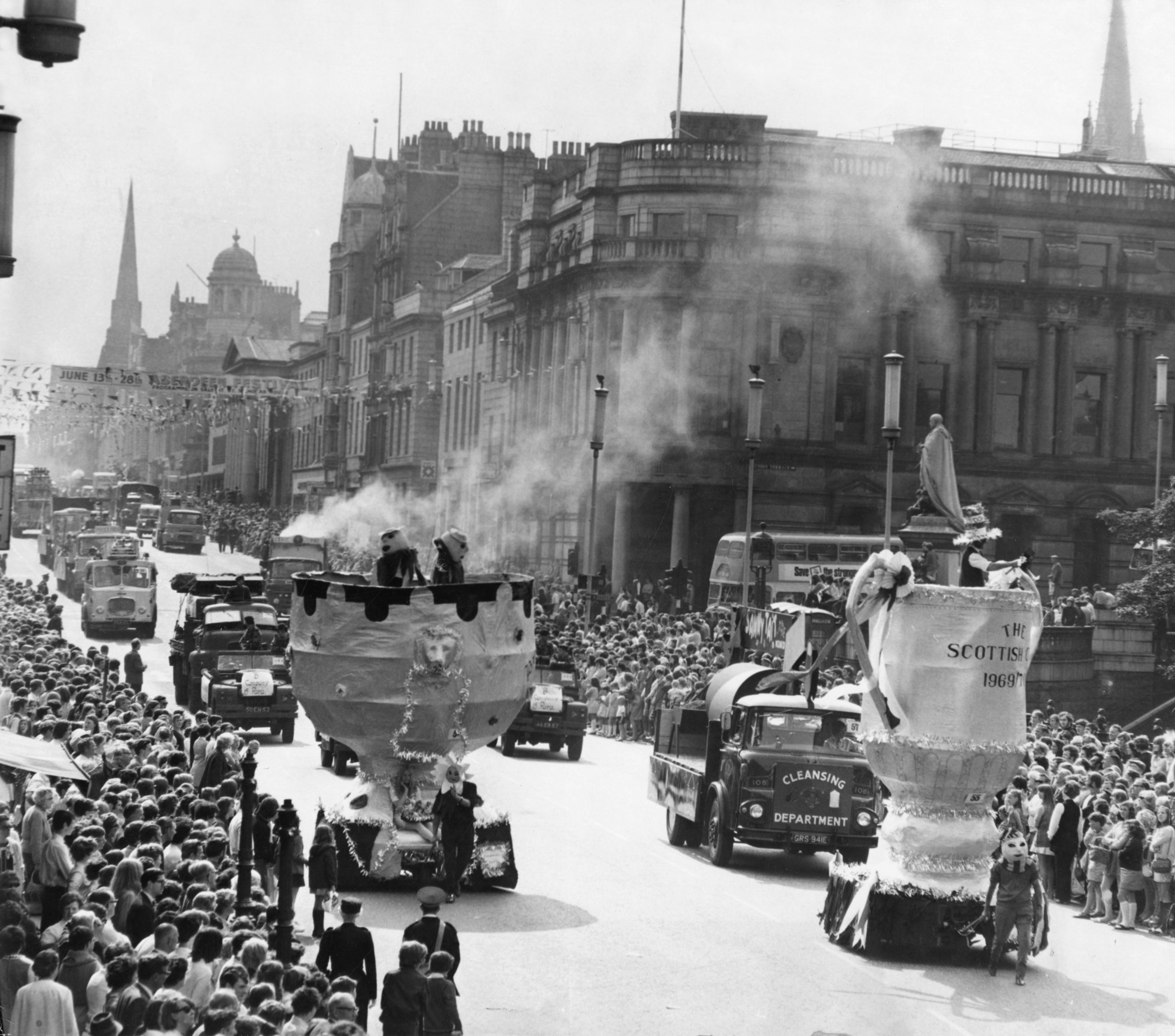 Aberdeen Festival parade