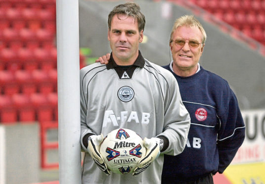 Dons boss Ebbe Skovdahl with Danish goalkeeper Peter Kjaer, signed from Besiktas.