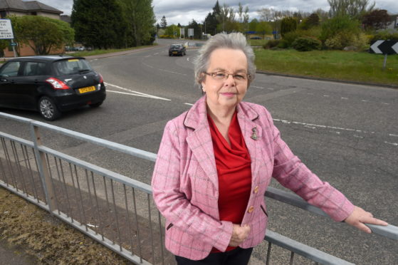 Highland Councillor Trish Robertson at the Inshes roundabout in Inverness.
Picture by Sandy McCook.