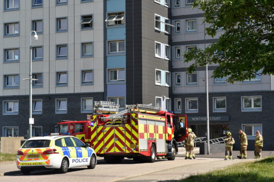 Pictured is the police, ambulance and fire services at an incident at Northsea Court, Seaton, Aberdeen.
Pictured on 01/06/2020
Picture by DARRELL BENNS
