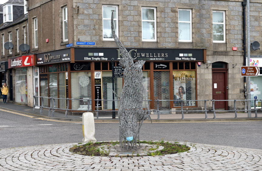 The Otter statue by Andy Scott in Ellon. Picture by DARRELL BENNS