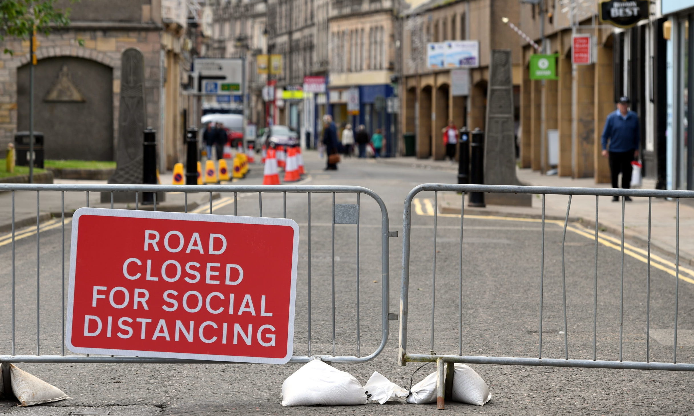 The east end of Elgin High Street will be closed daily to traffic from 11am to 4pm.