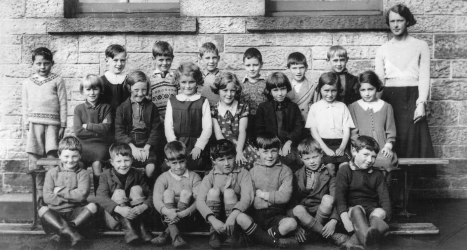 Robert Shaw, back row, left, went to Stromness Academy after his parents moved to Orkney.