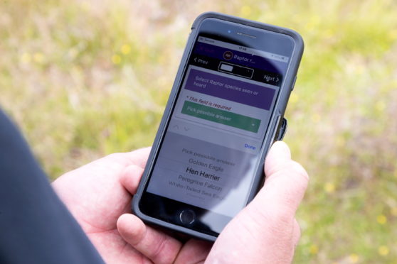 Dee Ward (right) owner of the Rottal Estate in Angus pictured trialing the new Raptor Monitoring App.
See Press Release from Mediahouse Tel: 0141 220 6040
Picture by Graeme Hart.
Copyright Perthshire Picture Agency
Tel: 01738 623350  Mobile: 07990 594431