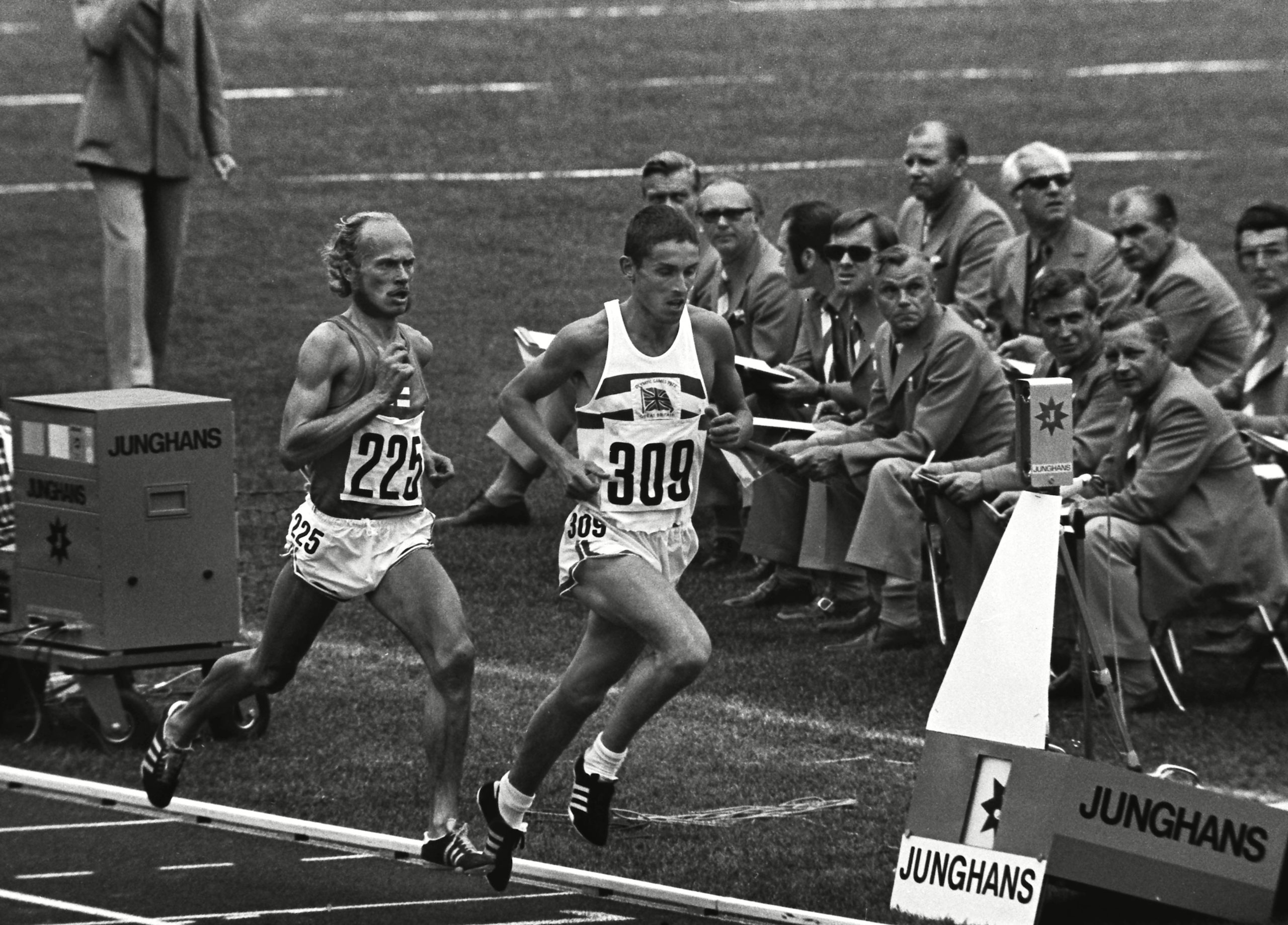 Ian Stewart in action at the 1972 Olympics.