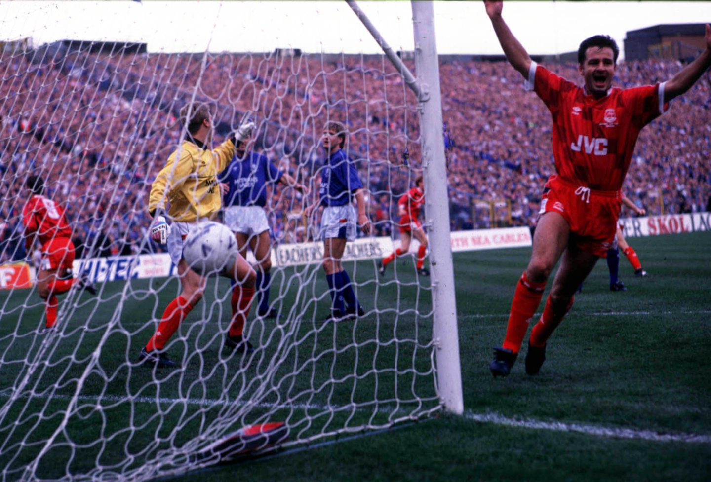 Charlie Nicholas celebrates Paul Mason's goal in the 2-0 League Cup final win against Rangers in 1989 on the first step of a cup double. Image: SNS 