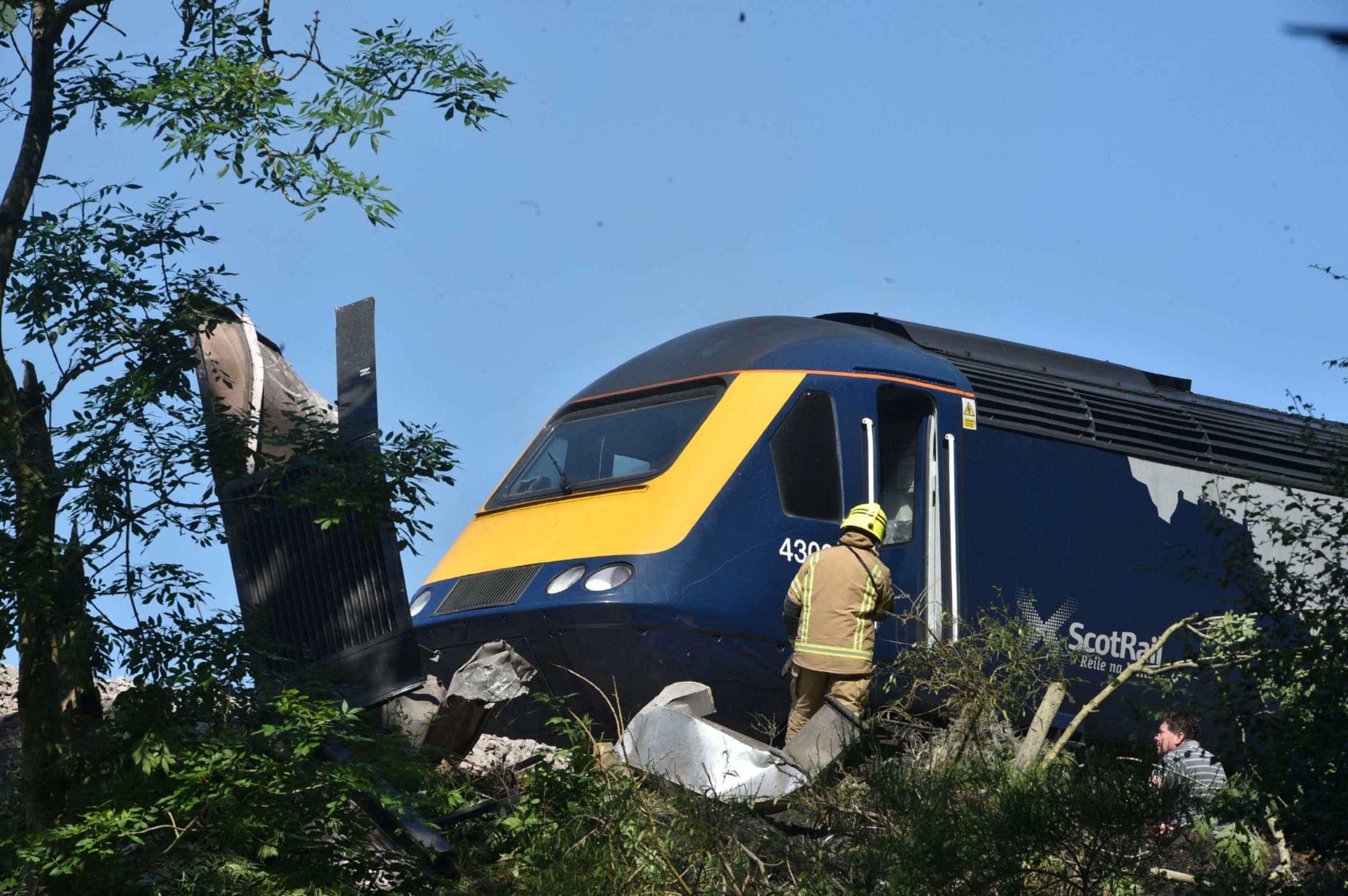 A train derailed near Stonehaven.

Pictures by Darrell Benns 12/08/2020.