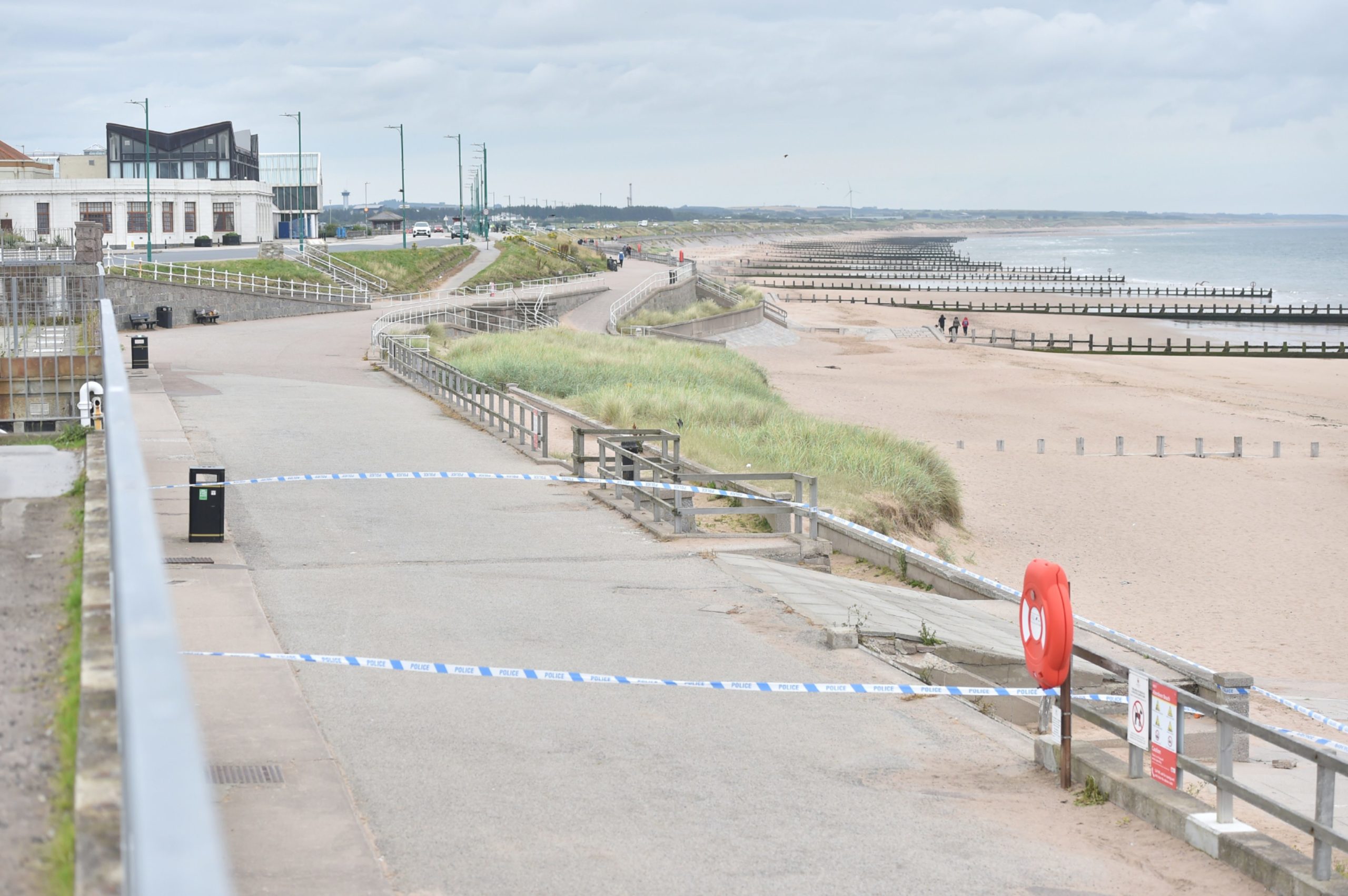 Police incident at Aberdeen Beach.
Picture by Scott Baxter