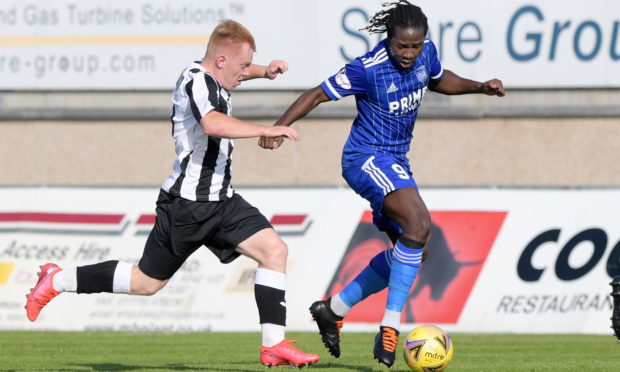 Fraserburgh's Lewis Duncan, left, has signed a new deal at the Highland League club.
Picture by Kath Flannery