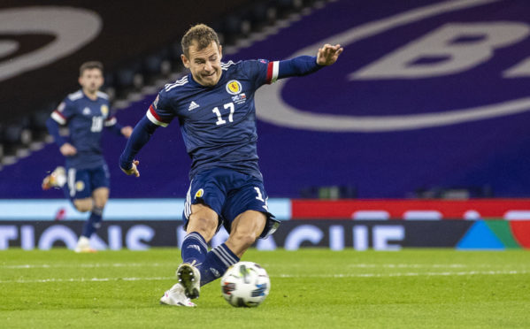 Ryan Fraser scores for Scotland against Czech Republic.