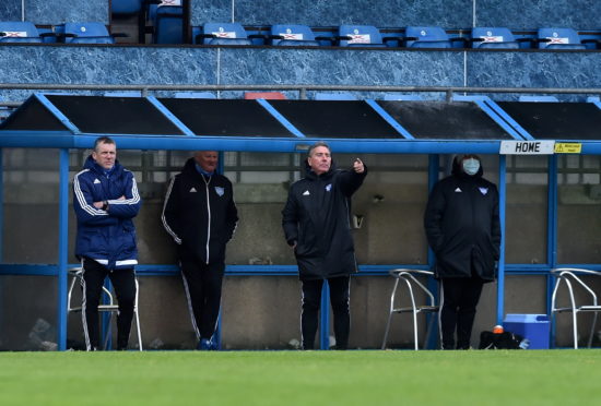 Jim McInally instructs his side. 
Picture by Scott Baxter