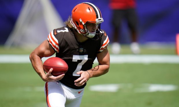 Jamie Gillan in action for the Cleveland Browns.