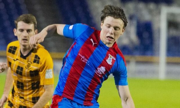 Harry Nicolson in action for Caley Thistle.