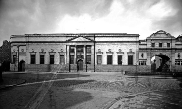 Aberdeen Art Gallery as it originally was, in this photograph taken not long after it opened in 1885.