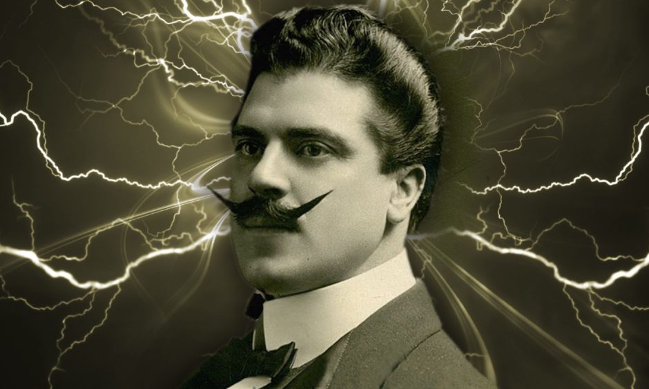 Walford Bodie, the 'Electric Wizard of the North' was given an electric chair by Harry Houdini.