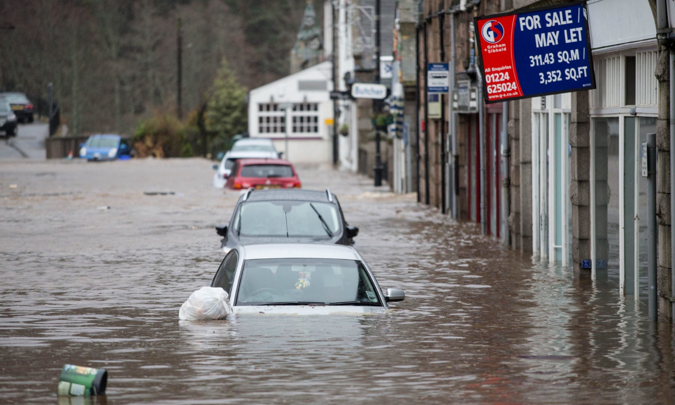 Storm Frank: North-east communities still 'deeply traumatised' by 2015 floods - Vimarsana News