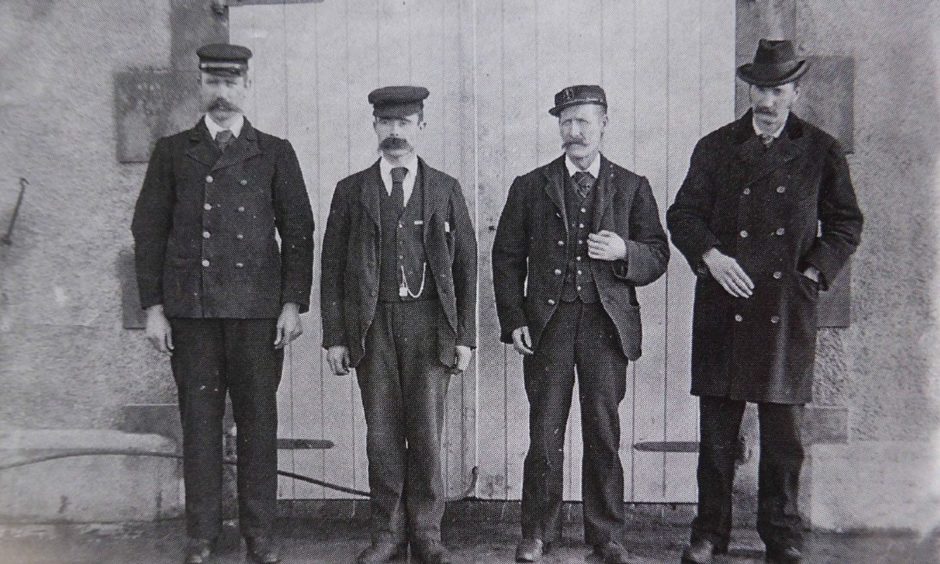 Thomas Marshall, James Ducat, and Donald MacArthur with superintendent Robert Muirhead.