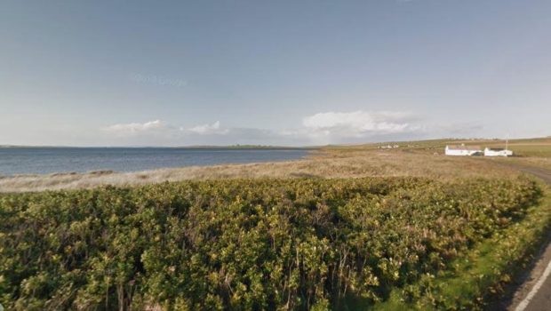 Dingishowe Bay on Orkney. Picture from Google