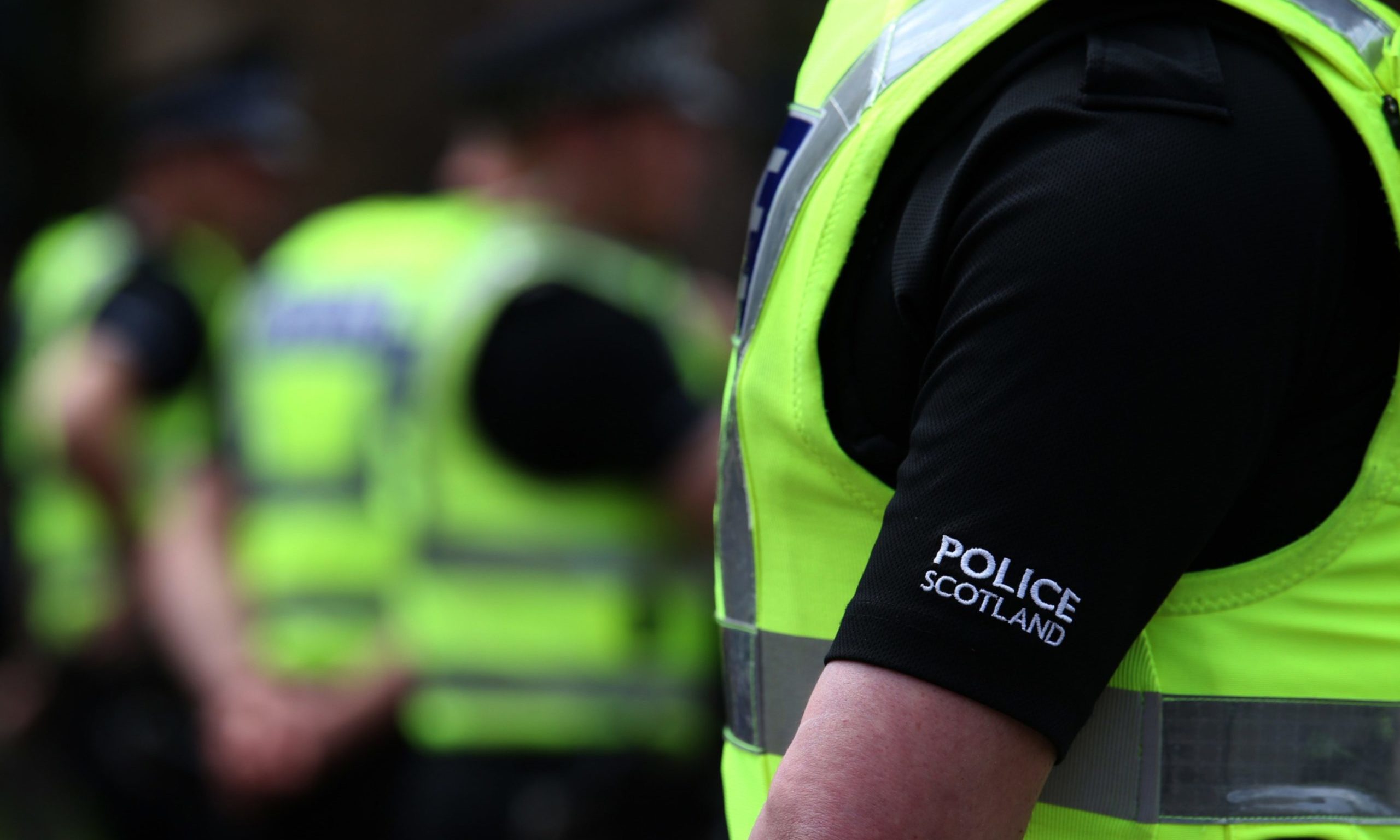 Teen charged following two-car crash on north-east road - Vimarsana News