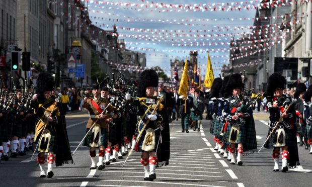 Armed Forces Day in Aberdeen, 2017



Picture by KENNY ELRICK     24/06/2017