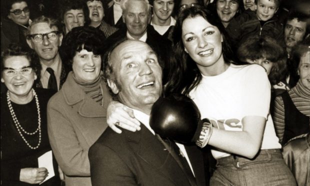 Shoppers were knocked-out to find themselves in the company of boxing legend Henry Cooper at Norco House in March 1978.