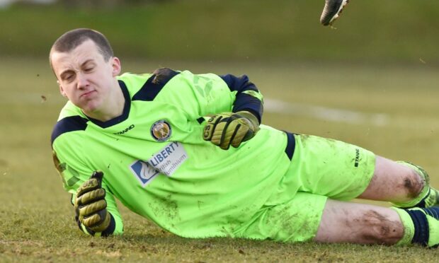Martin MacKinnon, pictured during his time with Fort William, has extended his stay with Clach