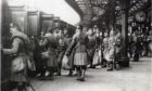 Black Watch soldiers leaving Dundee Station to head off to the First World War.