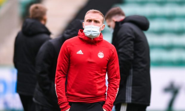 Aberdeen's Dylan McGeouch ahead of kick off against Hibs at Easter Road.