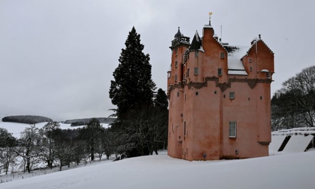 CR0026538
Weather / Snow / Aberdeenshire
Picture of Craigievar Castle.

Picture by Kenny Elrick     04/02/2021