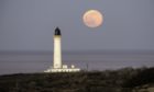 Pictures by JASON HEDGES    
28.02.2021 URN:Non issued
The second full moon in 2021 is pictured on Saturday evening 27.02.2021  sky-gazers looked upon the final full moon of the winter. February's full moon is also known as the Snow Moon in marking the beginning of spring
Pictures by JASON HEDGES