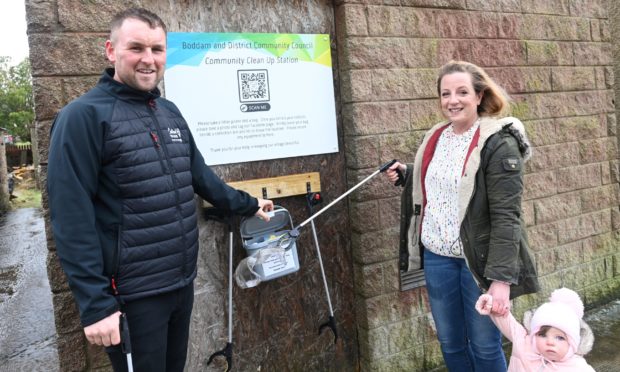 A litter picking station has been installed in Boddam to keep the village clean.