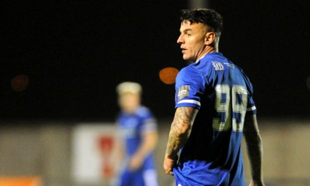 Peterhead striker Derek Lyle believes the Championship and Leagues One and Two are similar