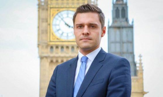 Ross Thomson.