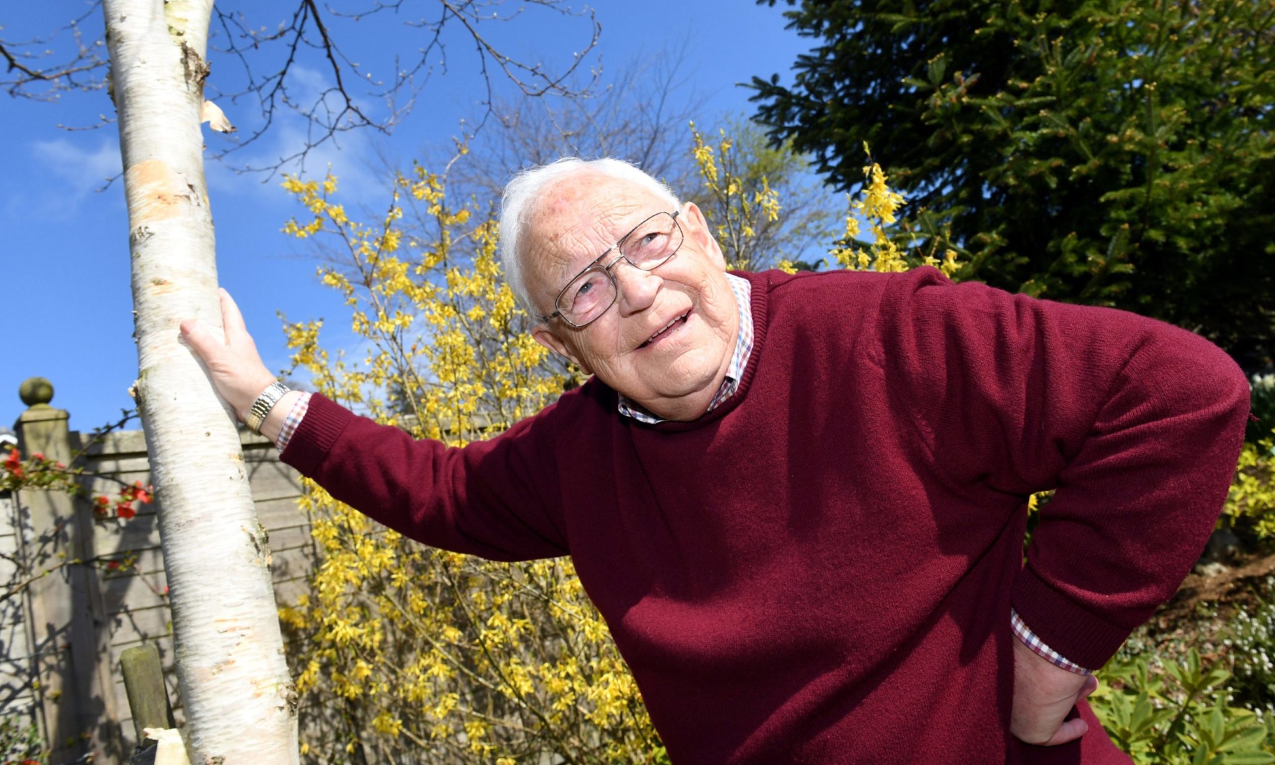 Press and Journal columnist Jim McColl is backing calls for the reopening of garden centres in Scotland.