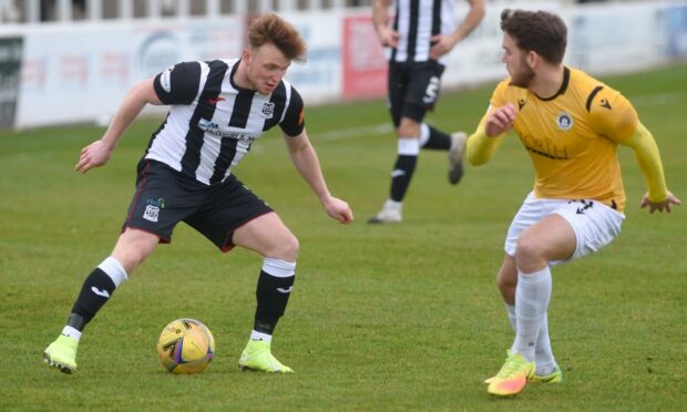 Tony Dingwall in action against Edinburgh City last season.