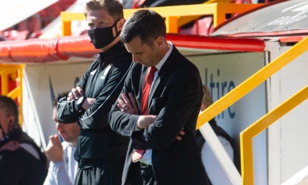 Aberdeen boss Stephen Glass suffered his first defeat against Dundee United.