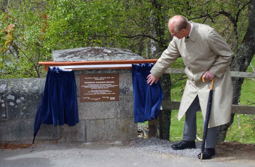 In 2006 Prince Philip finally gave the Royal seal of approval to Scotland's only Brunel bridge - 150 years after Queen Victoria revealed she didn't like it.  The Duke of Edinburgh braved the rain of Royal Deeside to unveil a plaque on Balmoral Bridge.
