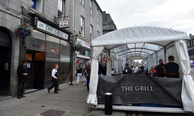Council officers have been given the power to make decisions on outdoor trading in Aberdeen, as businesses prepare to reopen