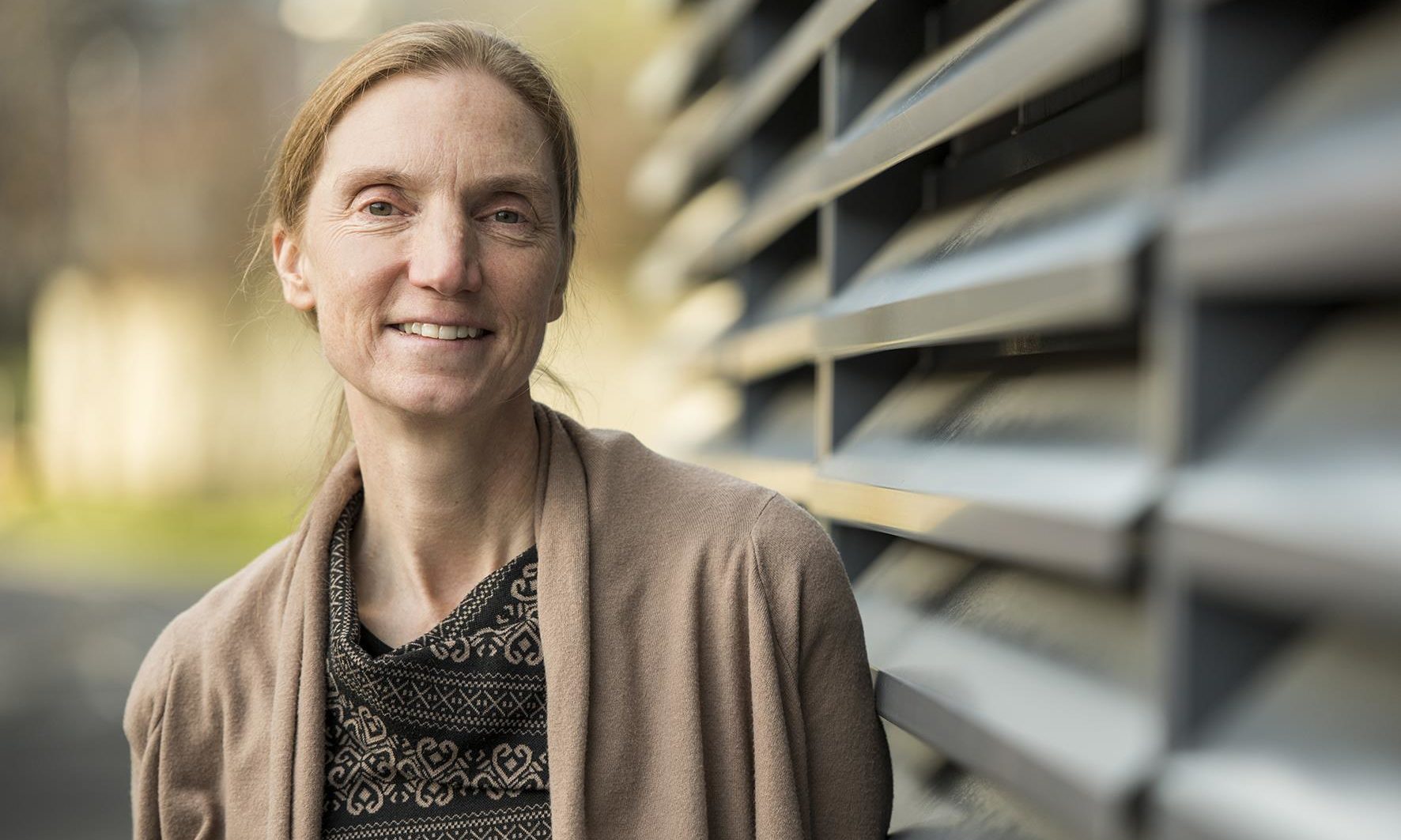 Professor Vikki Entwistle will lead the study into the impact of coronavirus on funerals.