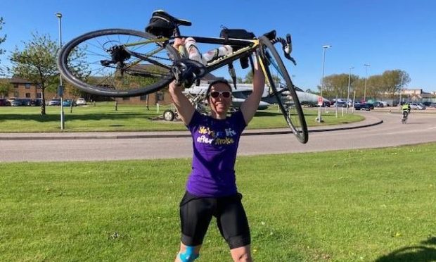 Robyn Muscroft-Bloomfield completes 500 miles in five days. Supplied by Stroke Association.