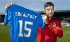 Kirk Broadfoot has joined Caley Thistle on a one-year deal.