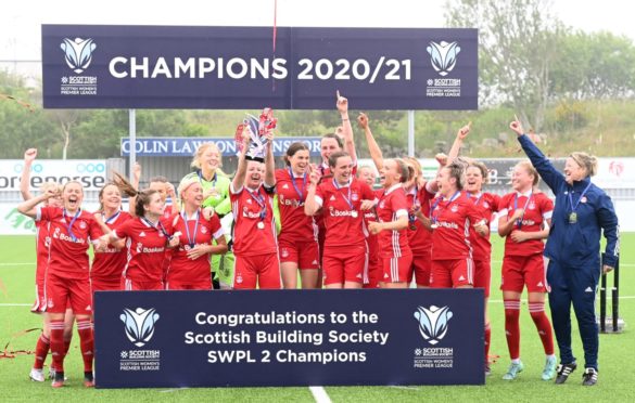 Aberdeen FC Women celebrate their SWPL2 title success