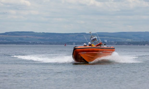 Portree Lifeboat helped with the recovery. Image: Steve Brown / DC Thomson.