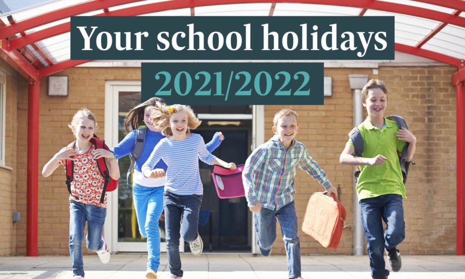 Full Details of all Scottish School Holidays 2021/2022